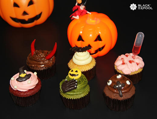 万圣节狂欢礼盒杯子蛋糕 商品图0