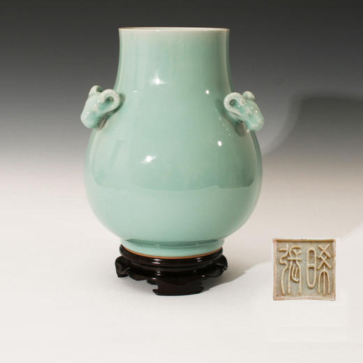 龙泉青瓷张晞大师作品 “三阳开泰” 一遇难求 限量珍藏终又出品 商品图0