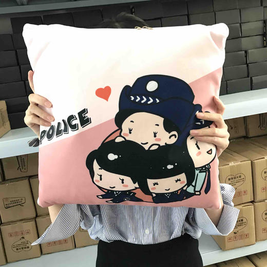 警察卡通抱枕（被子） 商品图2