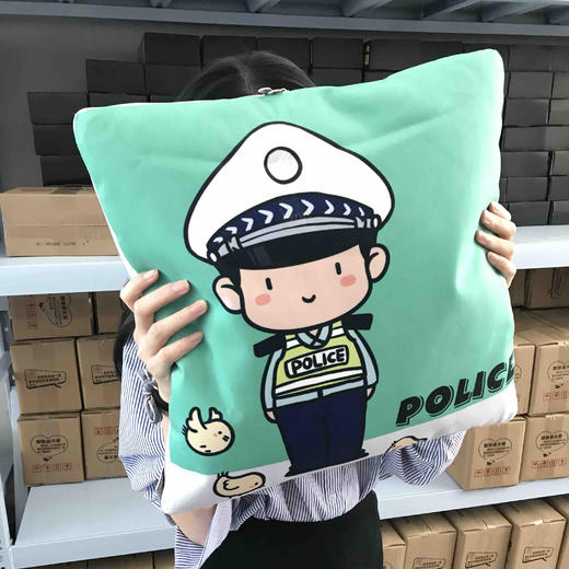 警察卡通抱枕（被子） 商品图3
