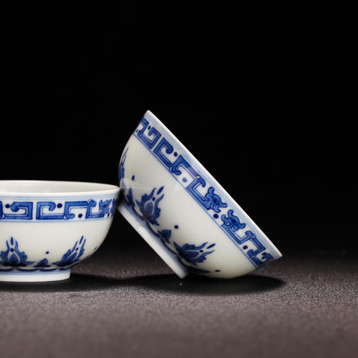 宝瓷林青花回龙纹杯 商品图2
