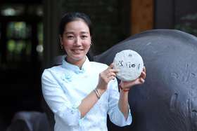 小象5周年精选白茶 月白风清 原价680元/饼