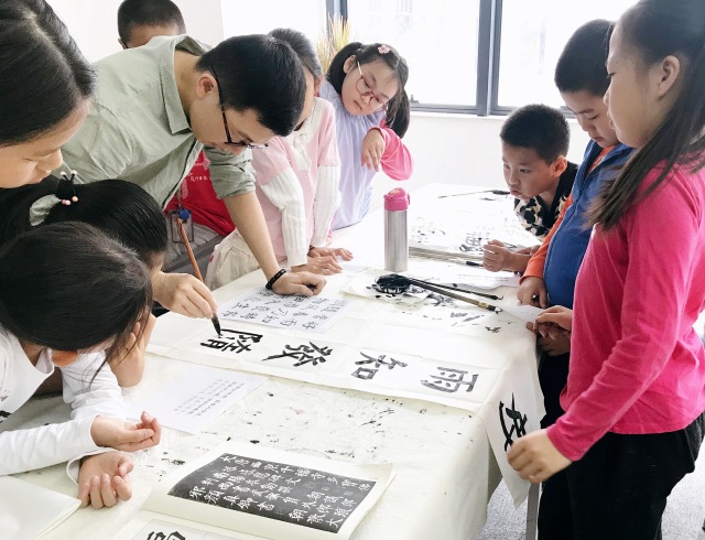 【艺术冬令营】十天集训 · 少儿书法班
