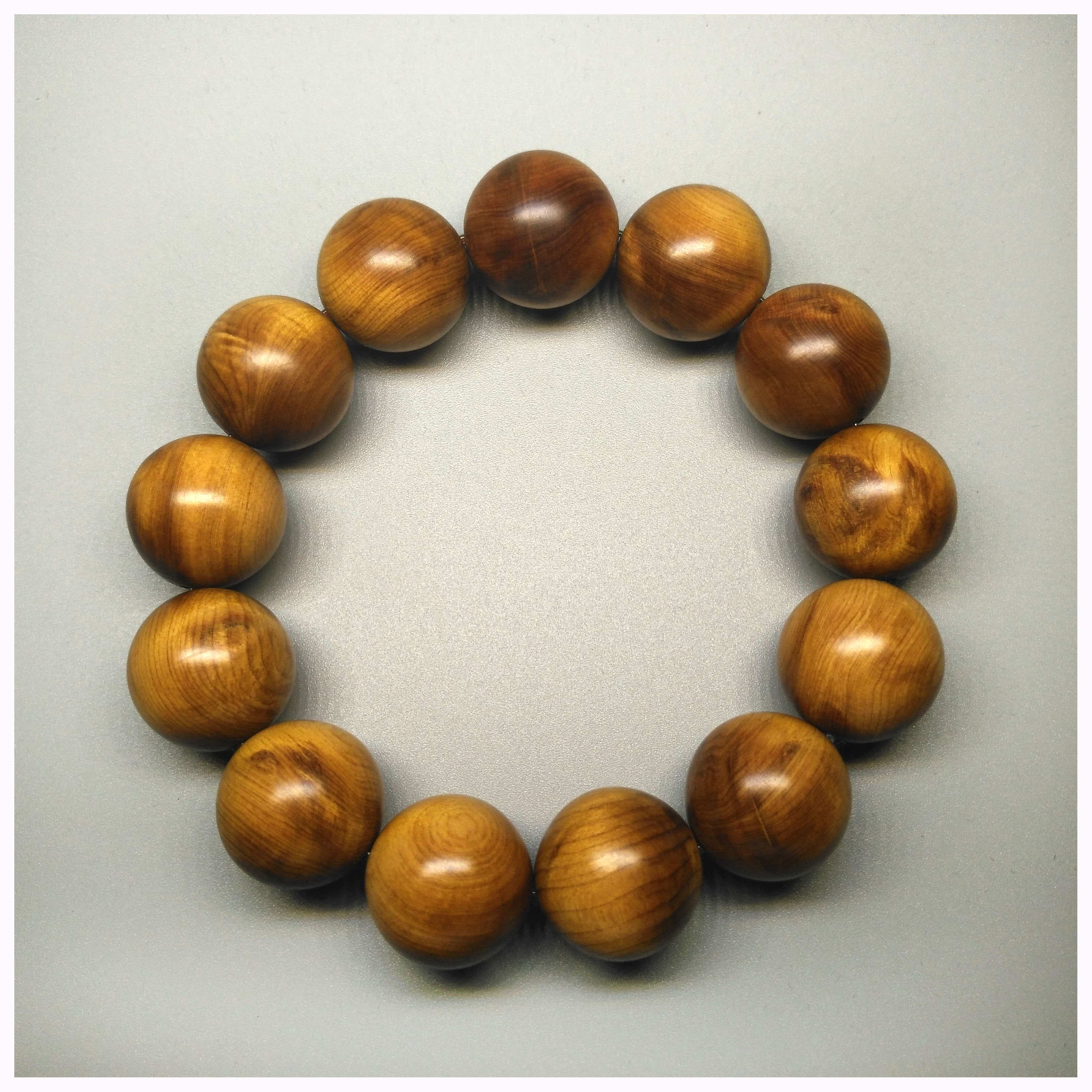 优选 l 崖柏高级手串1.8