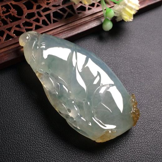 【73596】翡翠冰种俏色黄翡竹节 商品图0