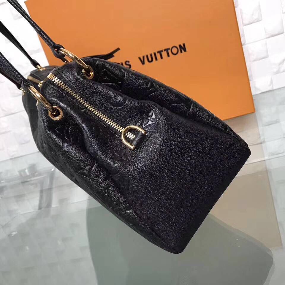 奢侈品【lv】纯黑色手提包m43721