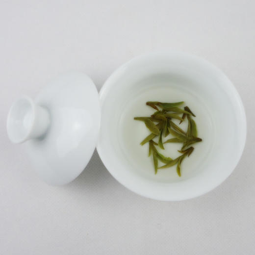 龙井绿茶浙江名优绿茶茶叶送礼佳品200克礼盒 商品图3