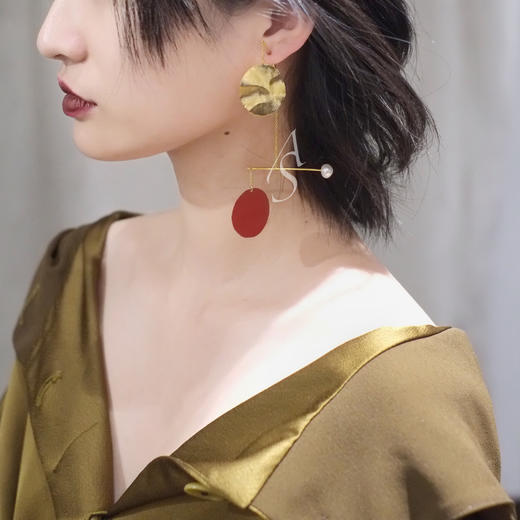 Anissa Kermiche 红色空气雕塑耳饰（一对） 商品图0