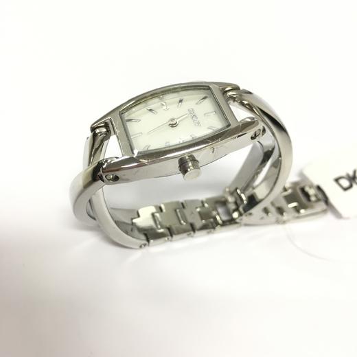 DKNY指针式石英手表女表【待调整】 商品图1