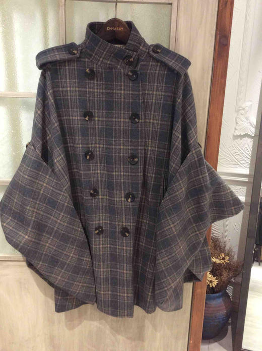 D-HARRY迪哈利2017冬款斗篷DH84A95857D吊牌价2580【待调整】 商品图0