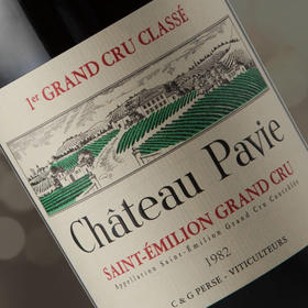 派菲城堡红葡萄酒1982 Chateau Pavie 1982   750ml