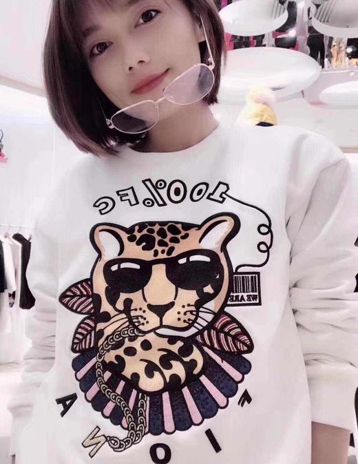 fionachen斐娜晨2018春卫衣吊牌价：999【待调整】 商品图0