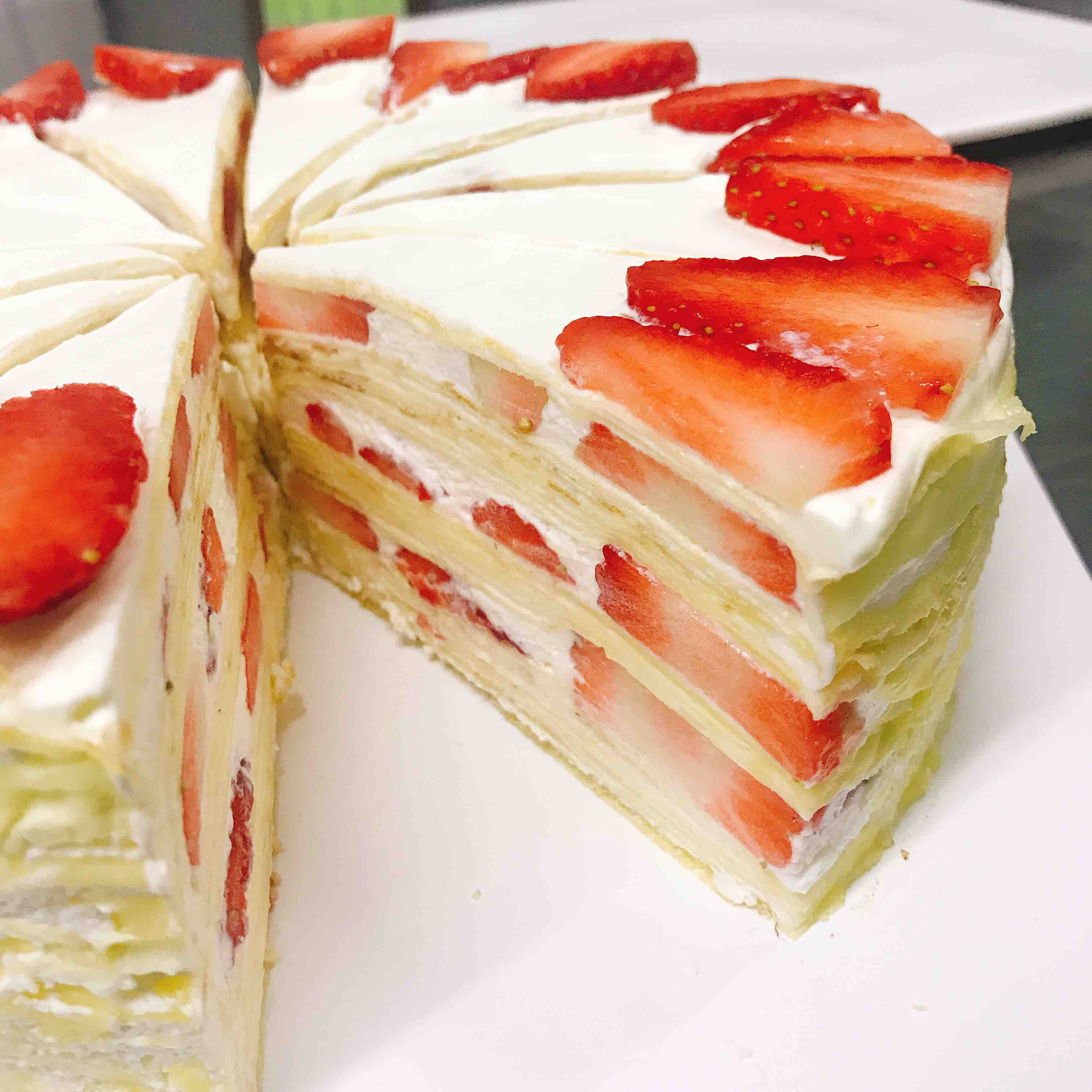 法式草莓千层蛋糕(8寸)请提前两天预定