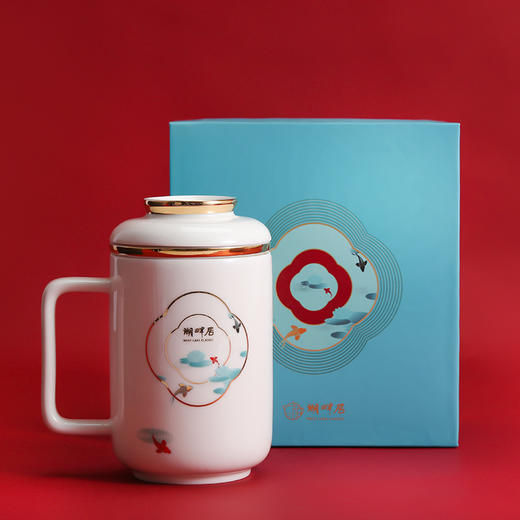 （永久下架）“鱼跃”金领围巾套装-百分百蚕丝 商品图4