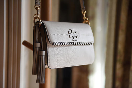 Tory Burch 白色编织流苏白包 商品图0