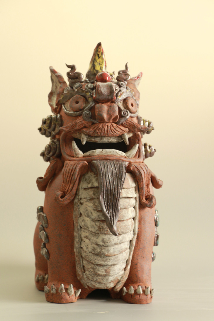 作品描述:龙之五子,其名狻猊,能威率百兽,然好静向佛,截取了它威武