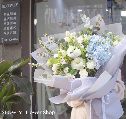 SUPER蓝色天空花束 商品图1
