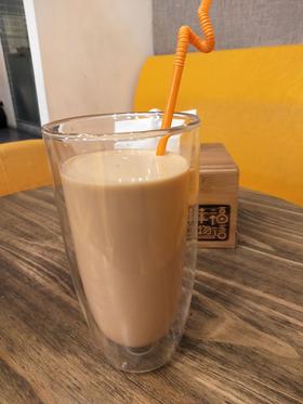 *招牌奶茶