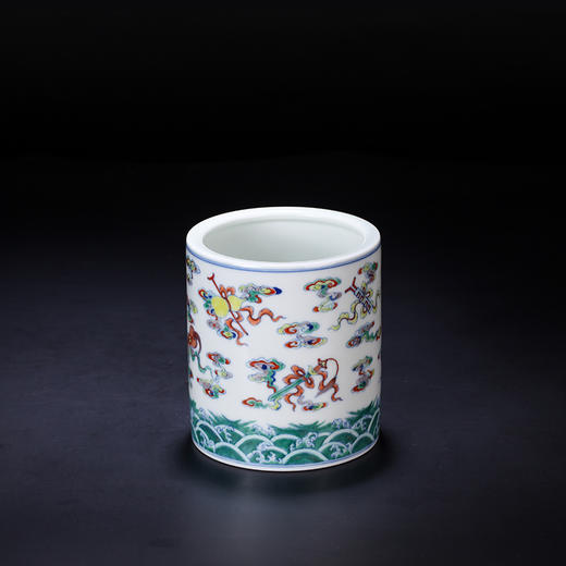 宝瓷林青花斗彩八宝纹笔筒 商品图4