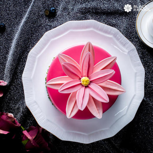 女王QUEEN CAKE ＋世界第二贵 KILLER口红 商品图2