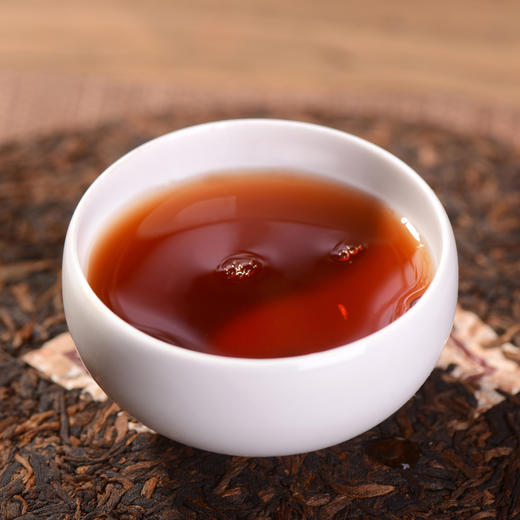 龙园号勐海宫廷熟茶饼357克 商品图3