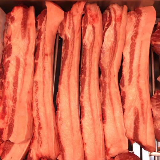 【预售88折】禾春元 雪曼黑猪三层肉 1盘/约500G（多还少补） 商品图0