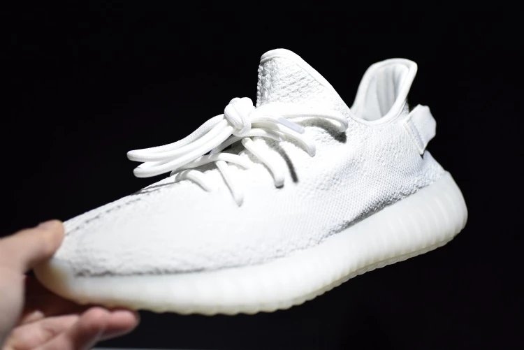 yeezy boost 350 v2 纯白色 货号cp9366 男女款