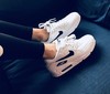 NIKE AIR MAX 90 黑白 女子气垫 跑步鞋 325213-131吊牌价799现价679【待调整】 商品缩略图0
