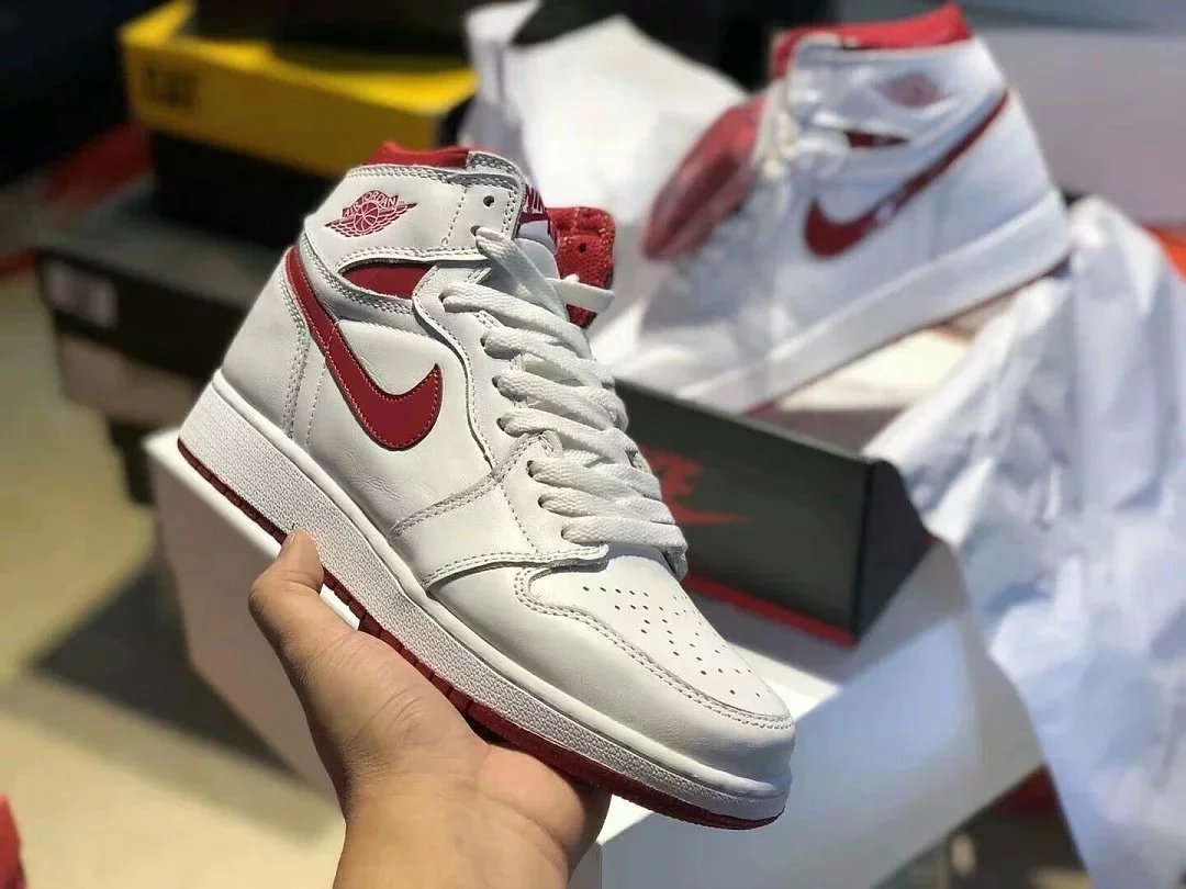 air jordan aj1乔1代 air j 1红白篮球鞋 男鞋女鞋休闲运动鞋 575441