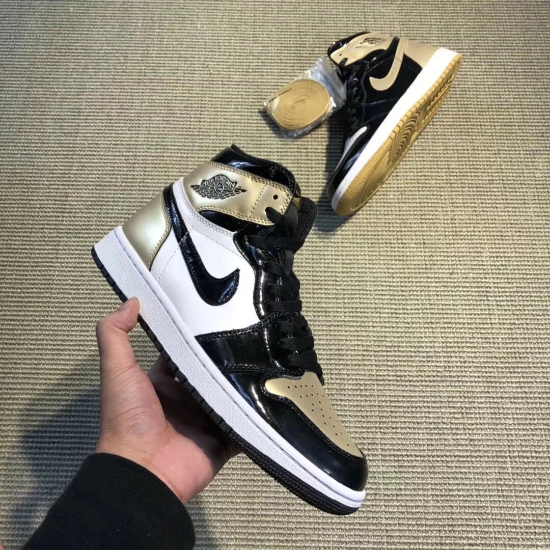 air jordan aj1乔1 air j 1 top 3 og complexcon aj1 黑金鸳鸯漆皮男