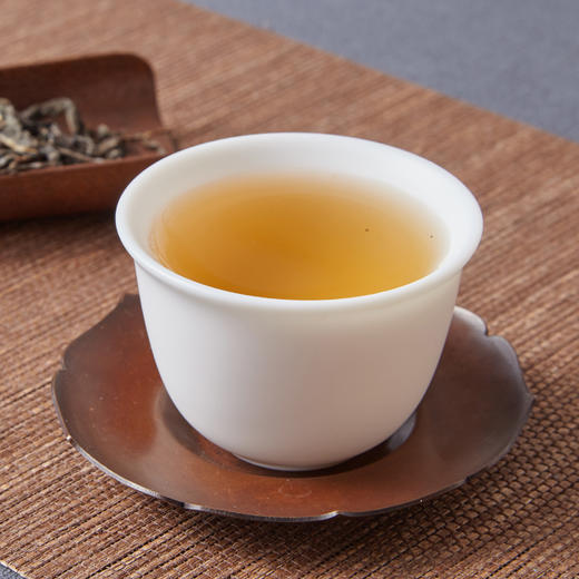 御龙堂丨余正才专属定制「京师国礼」普洱生茶 三年陈生普 2014年 357g 商品图4