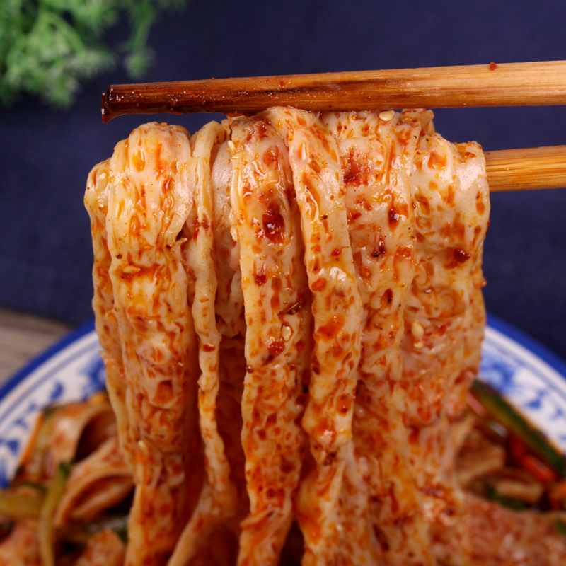 陕西正宗凉湿牛筋面凉皮料包齐全 辣条280gx5袋
