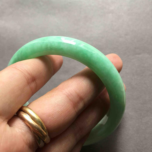 糯种阳绿翡翠手镯59 商品图6