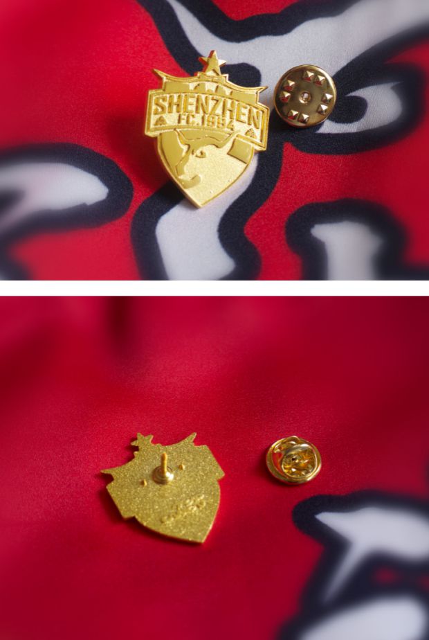 深圳佳兆业官方 2018中甲赛季队徽款金色徽章