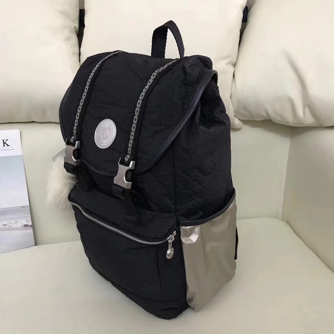 kipling 猴子限量款双肩包