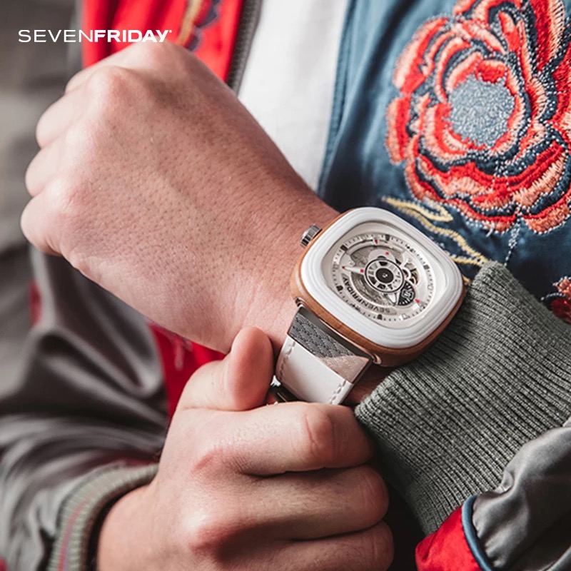 瑞士原装正品sevenfriday revolution机械腕表