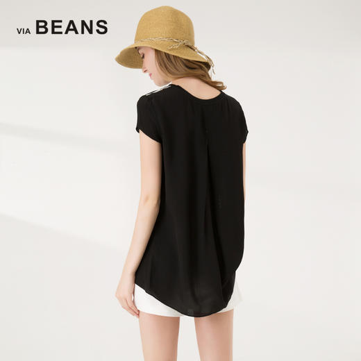 VIA BEANS  圆领前条纹后收折短袖T恤\8922040052 商品图4