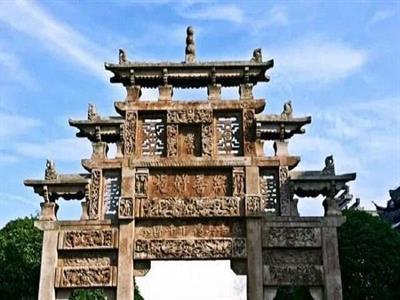 申腾旅游——芜湖马仁奇峰（森林公园、原始楠木林、远古部落、玻璃栈道+飞龙在天玻璃桥双组合）1日游 商品图4