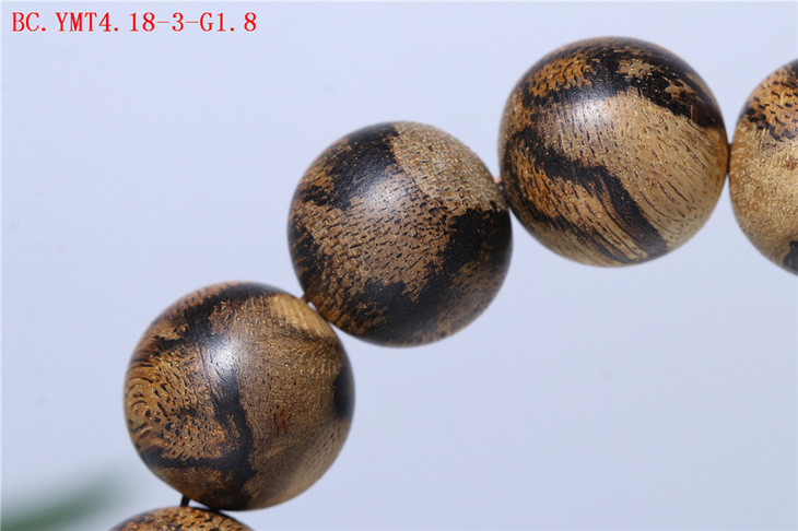 bc.ymt4.18-3-g1.8 香至尊-16mm*14颗*24.6g 菩萨棋沉香手串