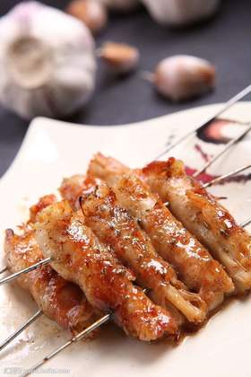 五花肉卷金针菇