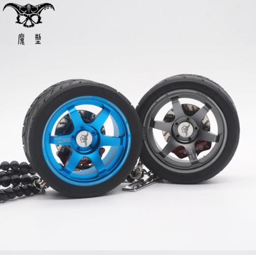 【汽车用品】创意车载汽车改装用品 香水风口夹挂件 后视镜吊坠 除异味 摆件潮 商品图2