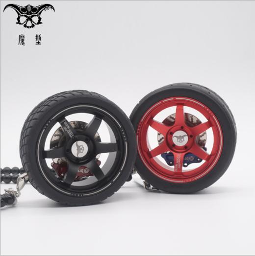 【汽车用品】创意车载汽车改装用品 香水风口夹挂件 后视镜吊坠 除异味 摆件潮 商品图0