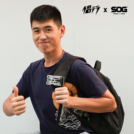 侣行 张昕宇梁红 多功能腰带钳浅灰色 侣行SOG联名款 侣行制造 商品图3