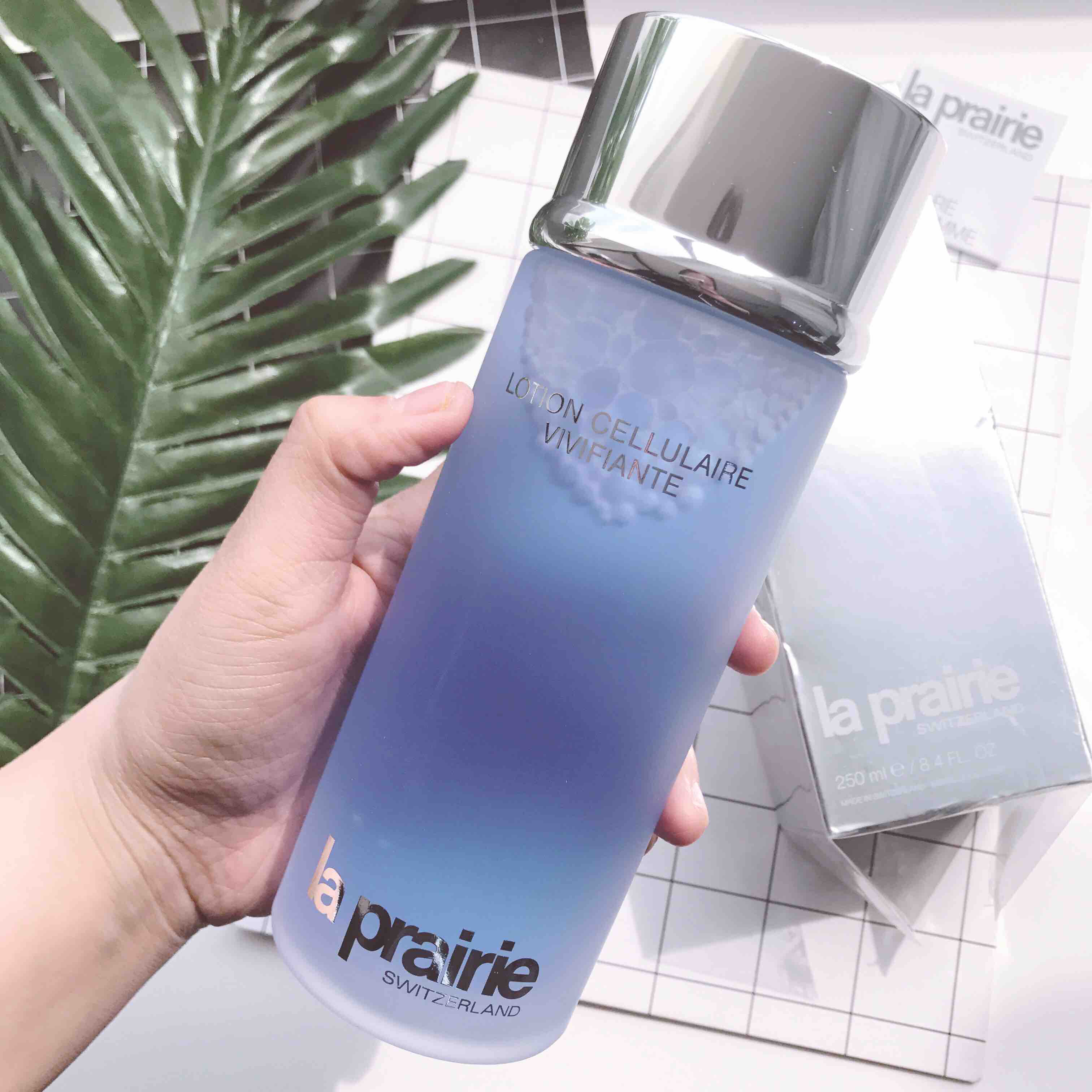 la prairie 莱珀妮活肤滋润爽肤水 250ml