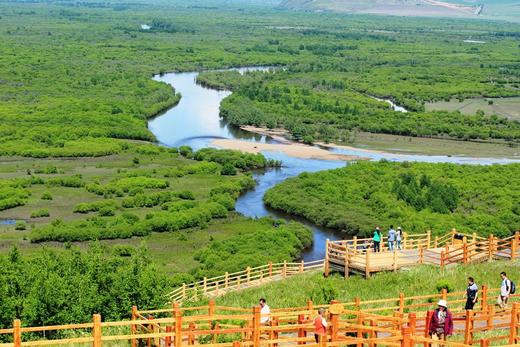 【一心向北·草原天堂】漠河北极村、走进根河使鹿部落、呼伦贝尔大草原双飞8日深度体验游 商品图6