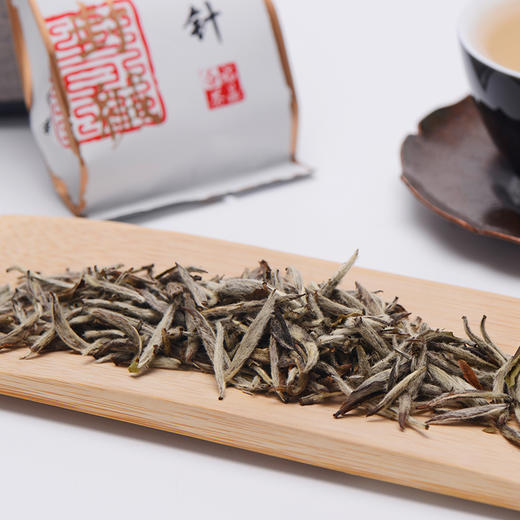 LYB 2015年白毫银针120g 商品图2