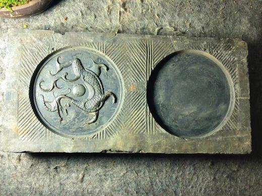 【金石雅趣】《 金钱纹刻青龙古砖茶台》 商品图2