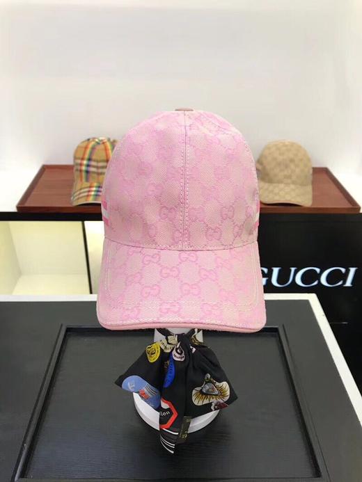 点此购买 Baseball cap 古驰情侣款棒球帽 商品图1