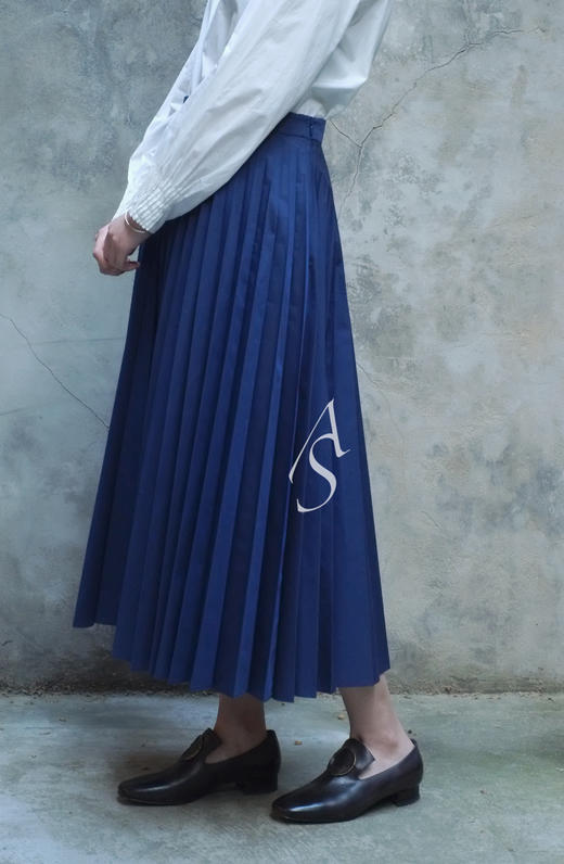 Margaret Howell 蓝色百褶裙 商品图1