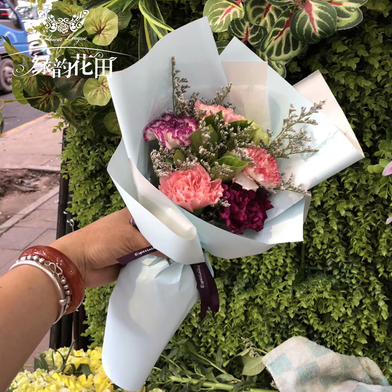 康乃馨混搭小花束-送妈妈老师女性长辈母亲节妇女节教师节中秋节520(5